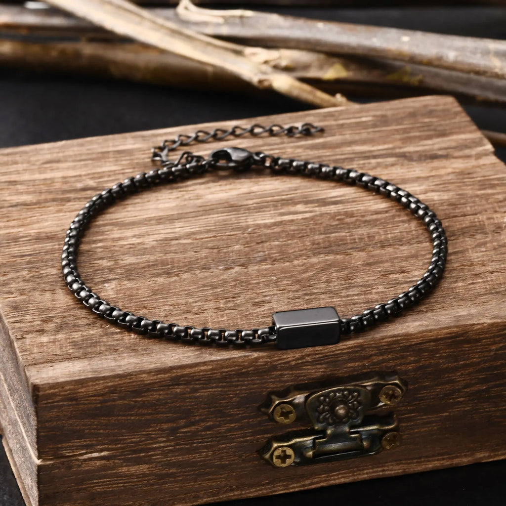 Box Chain Bracelet with Bar Charm